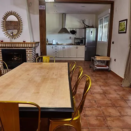Apartamento Casa Aurora Burgohondo